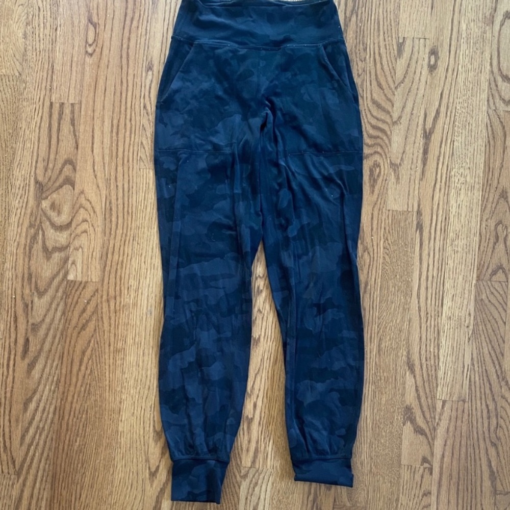 Lululemon Athletica Black Camouflage Leggings